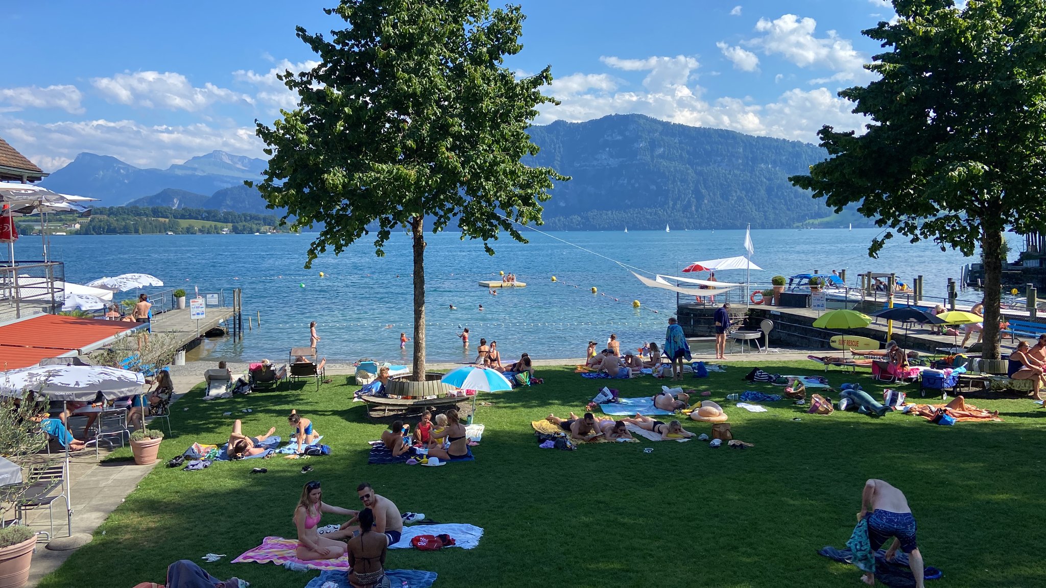Badi Meggen – Treffpunkt am See in den Sommermonaten